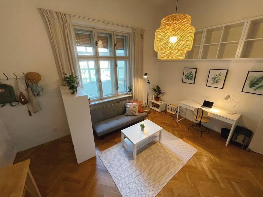 Stefanka Apartment Old Town Bratislava Buitenkant foto